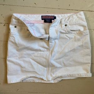 Vineyard Vines White Jean shorts
